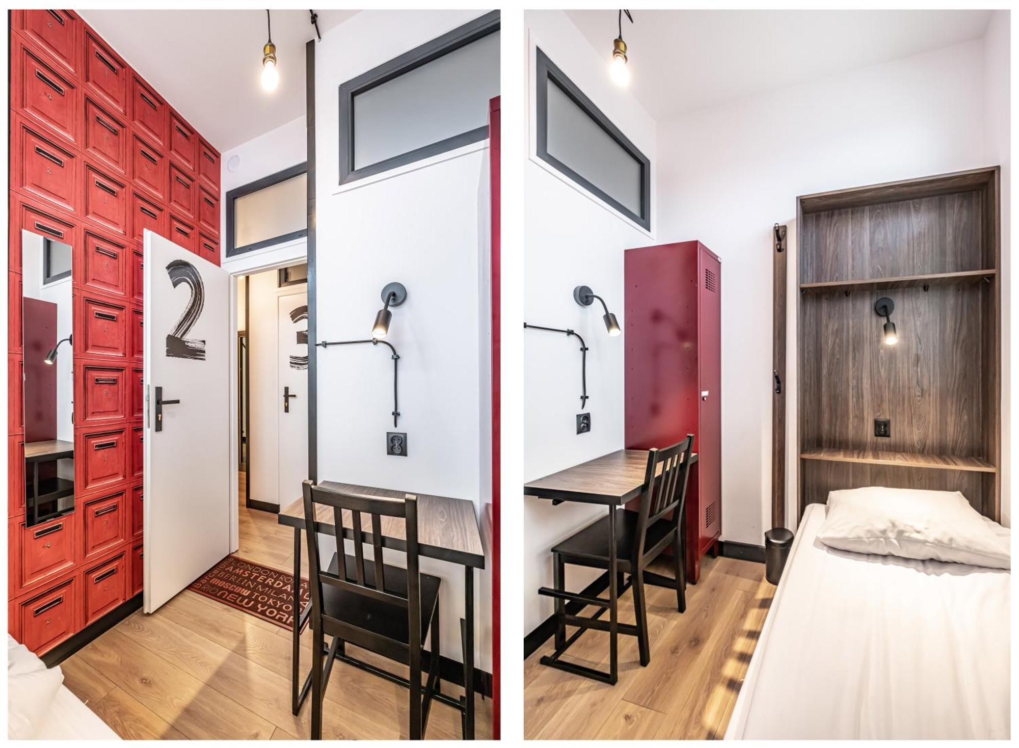 Vola Hostel ワルシャワ エクステリア 写真